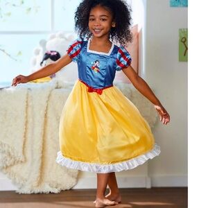 Snow White Costume Nightgown for Girls 7/8 NWOT